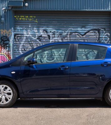 Toyota Yaris 2012