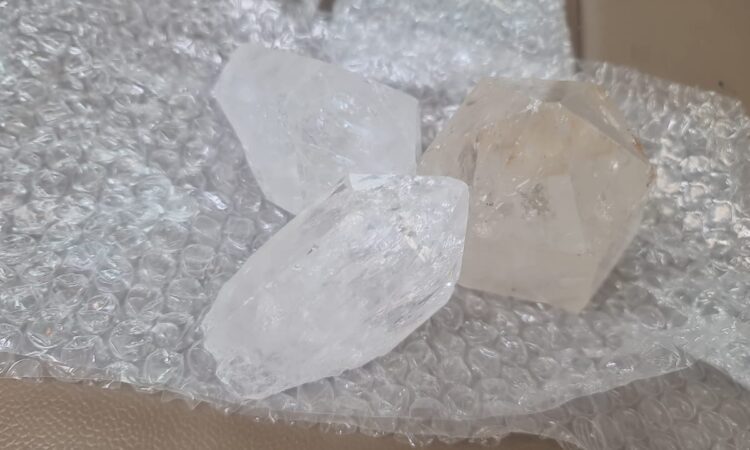 Quartz Crystals Gemstones