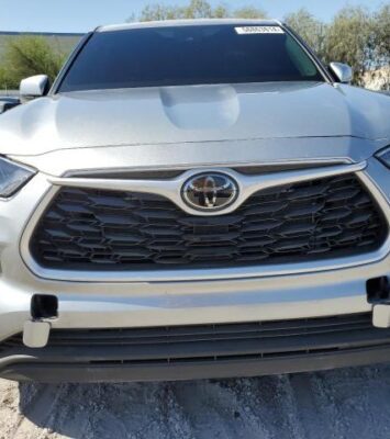 2023 Toyota Highlander L